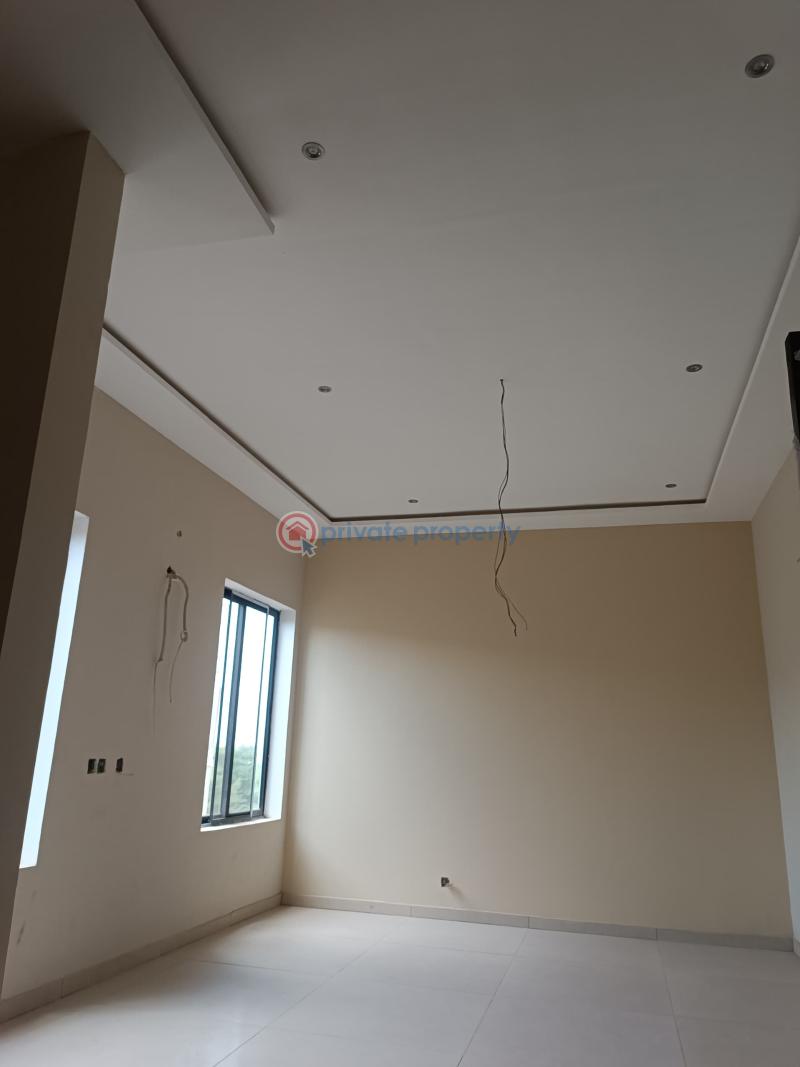 6 bedroom House For Sale East Legon Accra - 9