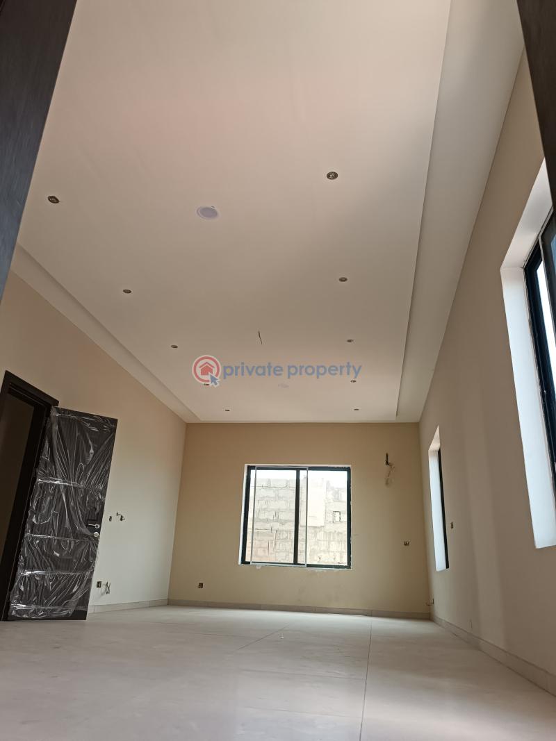 6 bedroom House For Sale East Legon Accra - 14