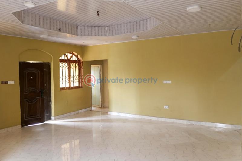 6 bedroom House For Sale Pokuase (Pokoasi) Ga West Municipal Accra - 3