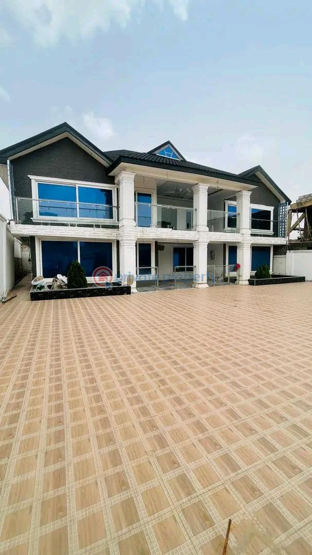 6 bedroom House For Rent Tesano Accra - 1