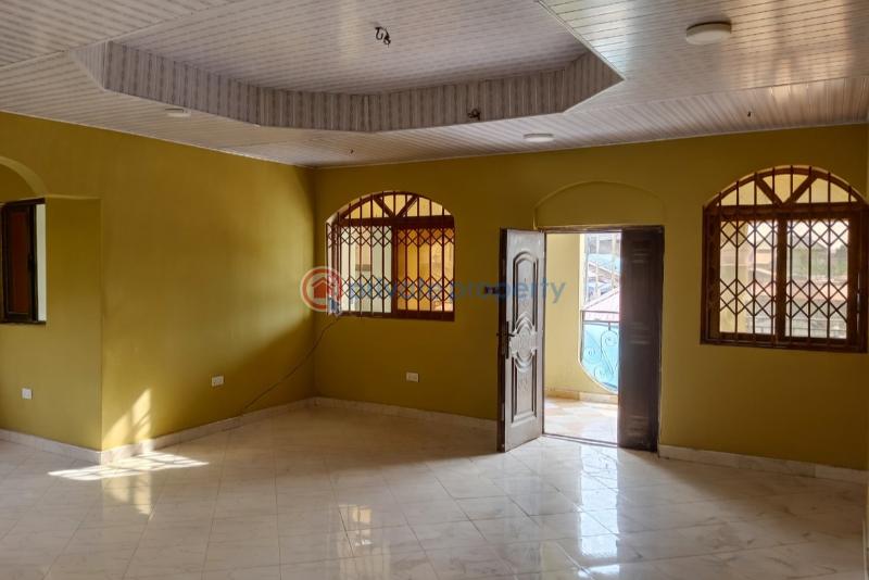6 bedroom House For Sale Pokuase (Pokoasi) Ga West Municipal Accra - 2