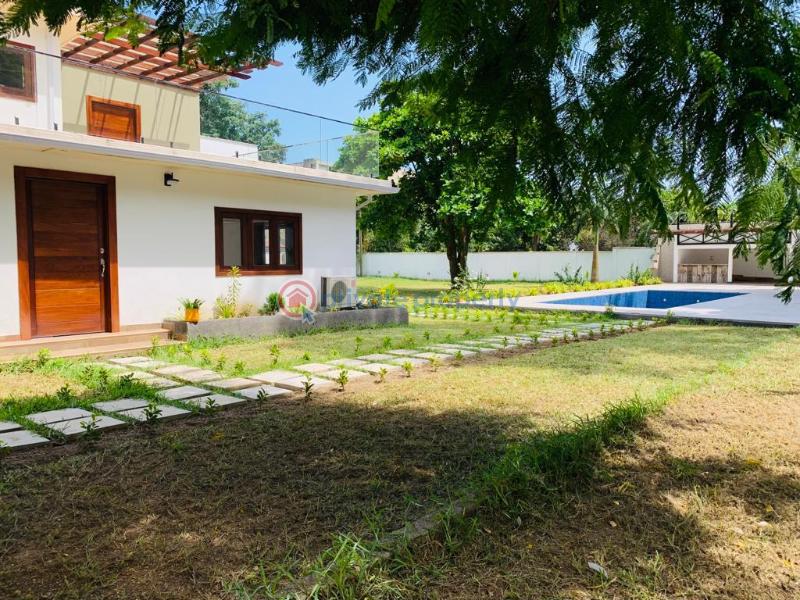 6 bedroom House For Rent Airport Residential Area Accra - 4