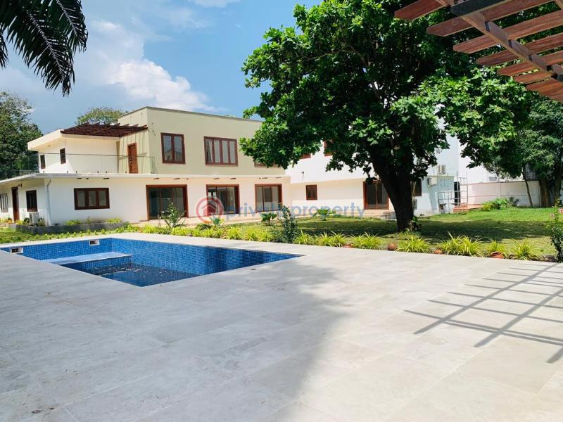 6 bedroom House For Rent Airport Residential Area Accra - 1