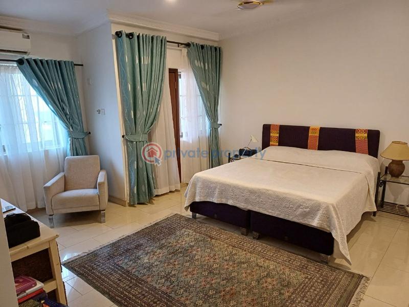 6 bedroom House For Sale East Airport Airport Residential Area Accra - 9