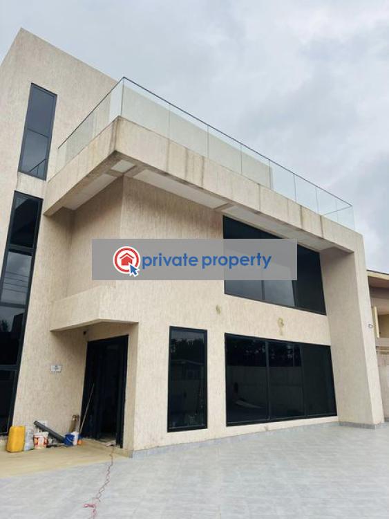 6 bedroom House For Sale Achimota Accra - 12