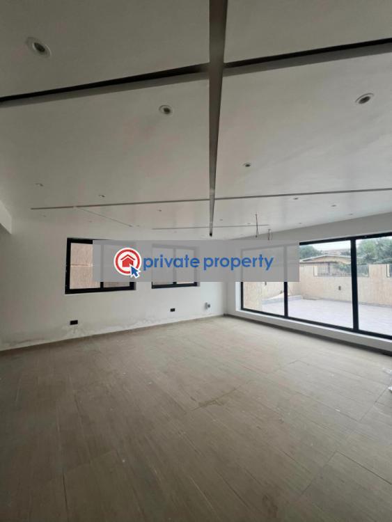 6 bedroom House For Sale Achimota Accra - 3
