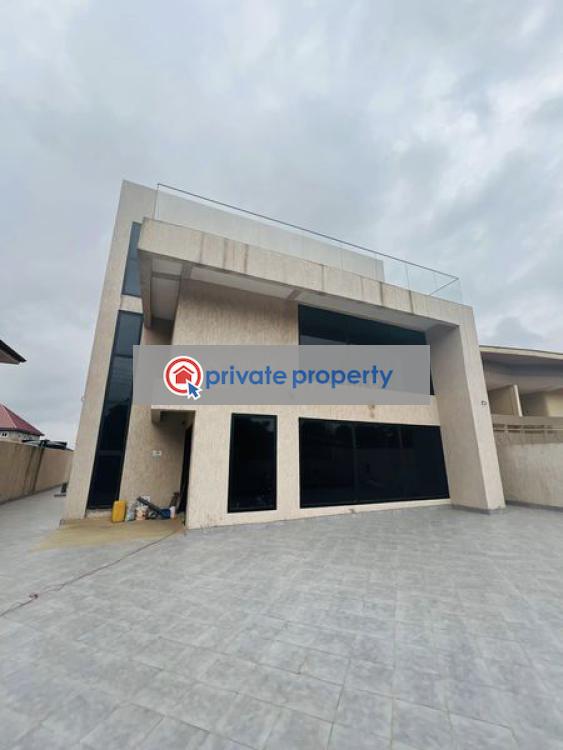 6 bedroom House For Sale Achimota Accra - 1