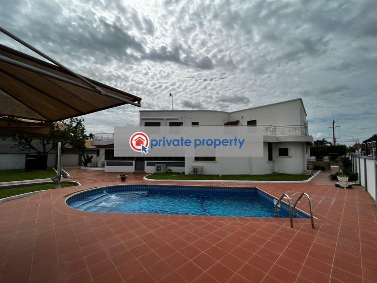 6 bedroom Townhouse For Sale &nbsp;ars Roundabout East Legon Accra - 2