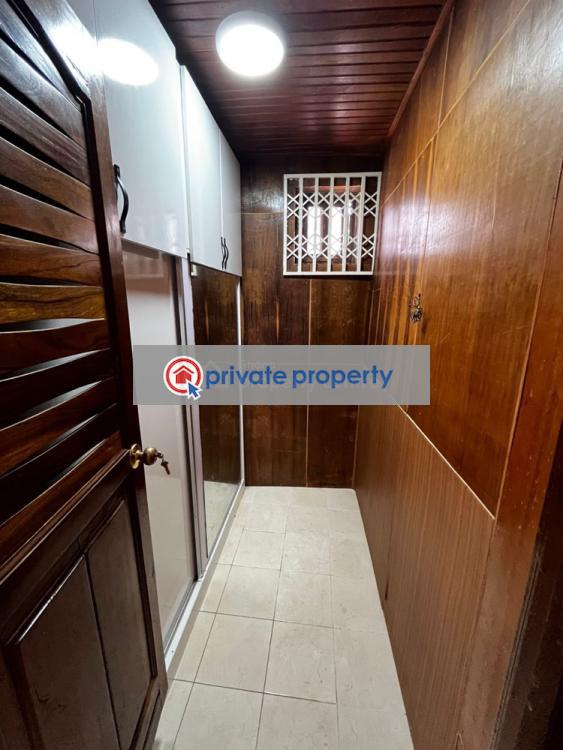 6 bedroom Townhouse For Sale &nbsp;ars Roundabout East Legon Accra - 4