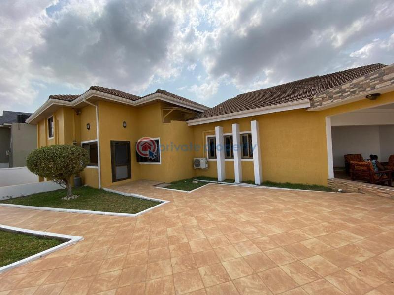 6 bedroom House For Sale East Airport Airport Residential Area Accra - 5
