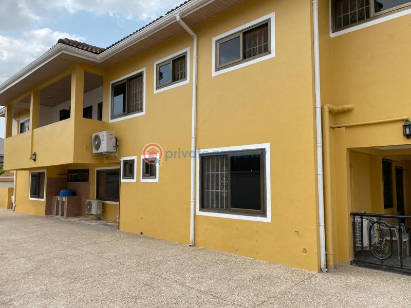6 bedroom House For Sale East Airport Airport Residential Area Accra - 0