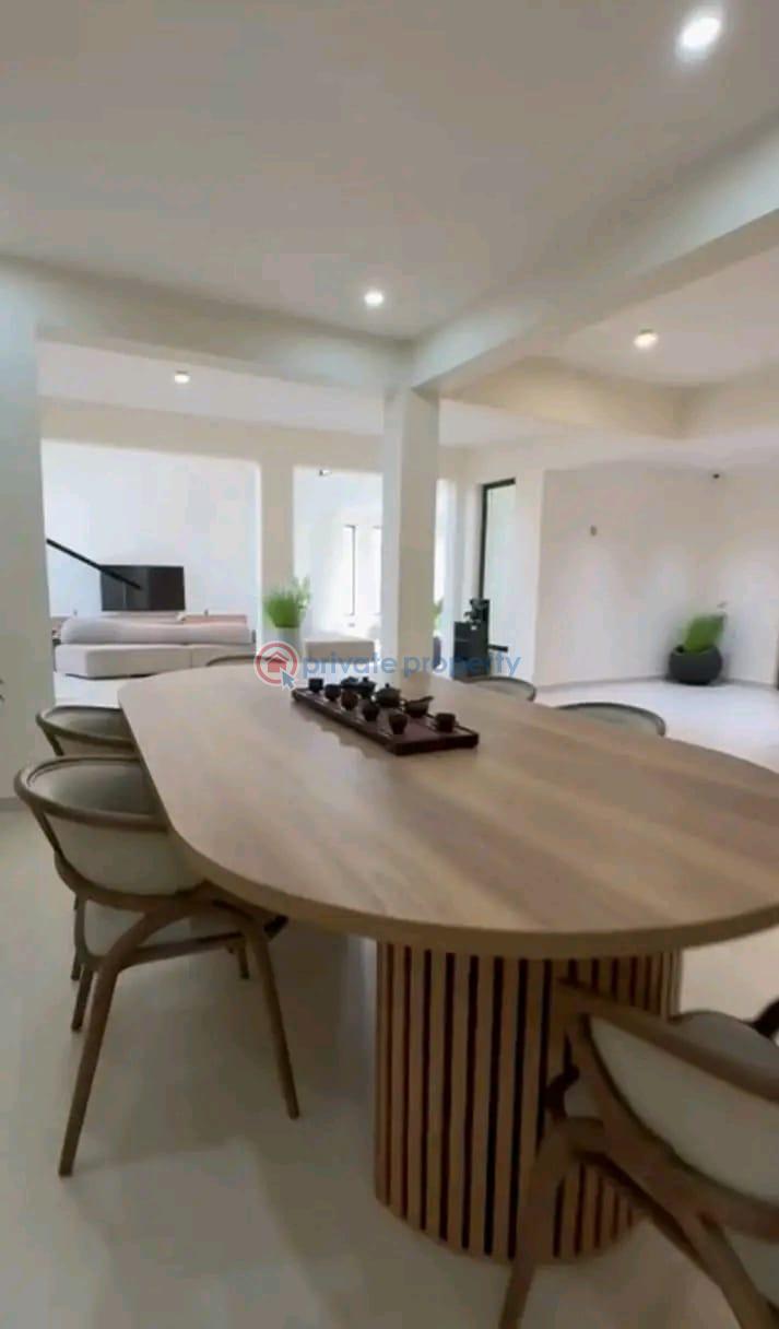 7 bedroom House For Sale East Legon Accra - 6