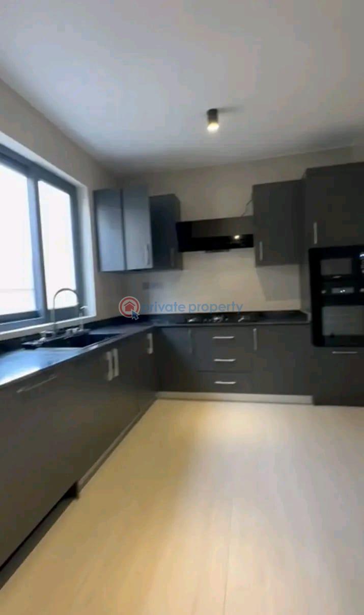 7 bedroom House For Sale East Legon Accra - 7