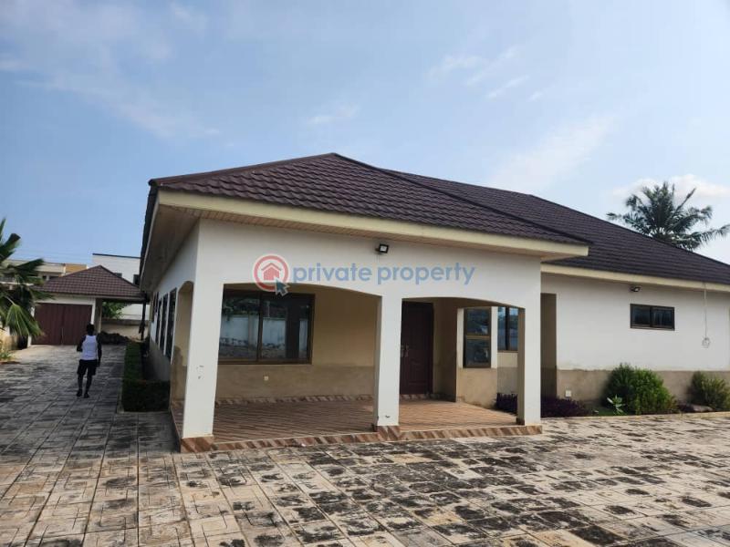 7 bedroom House For Rent Community 10 Tema Accra - 4