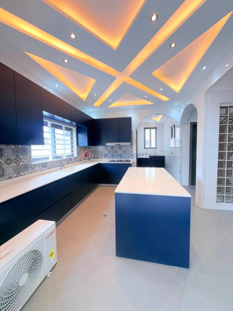 7 bedroom House For Sale West Trasacco Accra East Legon  - 14