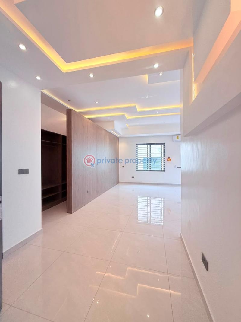 7 bedroom House For Sale West Trasacco Accra East Legon  - 5