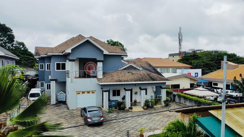 7 bedroom House For Sale Lagos Avenue East Legon Accra - 1