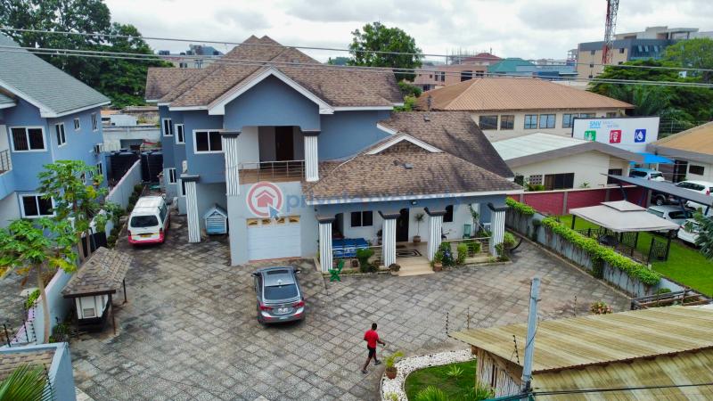 7 bedroom House For Sale Lagos Avenue East Legon Accra - 6