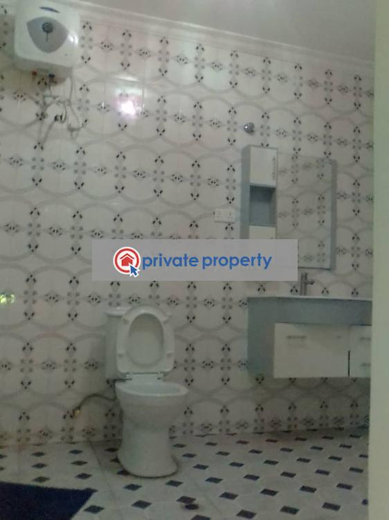 7 bedroom Detached Bungalow For Sale &nbsp;kasoa Blue Top Area Accra Metropolitan  - 15