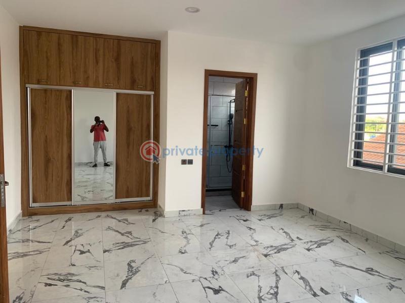 8 bedroom House For Sale Adjiringanor East Legon Accra - 6