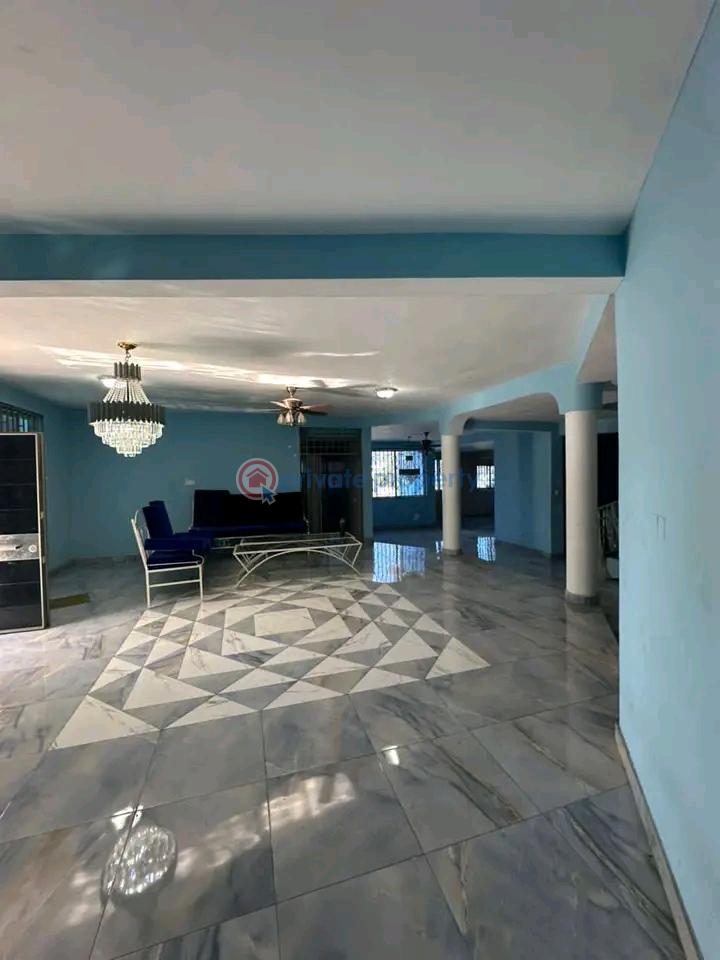 8 bedroom House For Rent East Legon Accra - 9