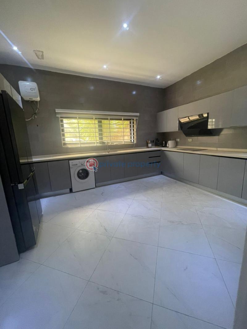 4 bedroom Townhouse For Rent East Airport Airport Residential Area Accra - 4