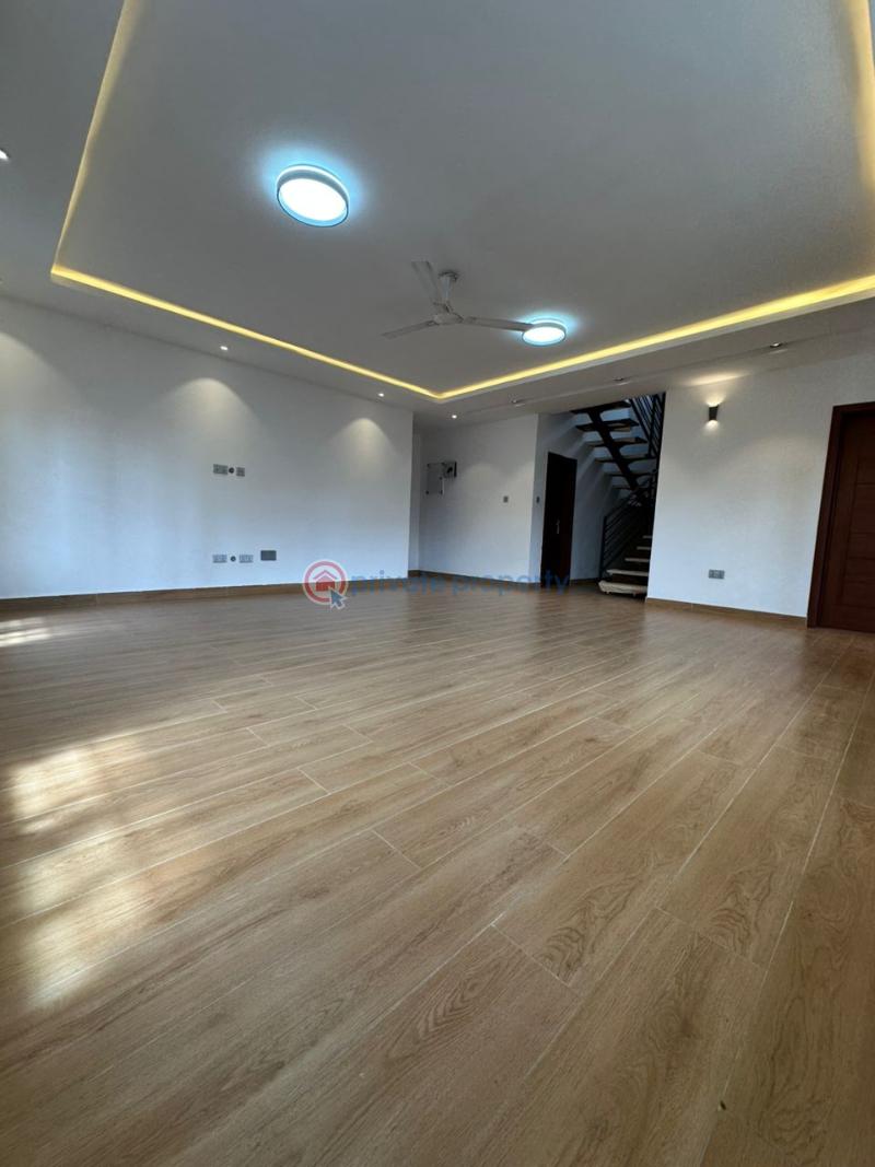 5 bedroom House For Sale North Dzorwulu Accra - 6