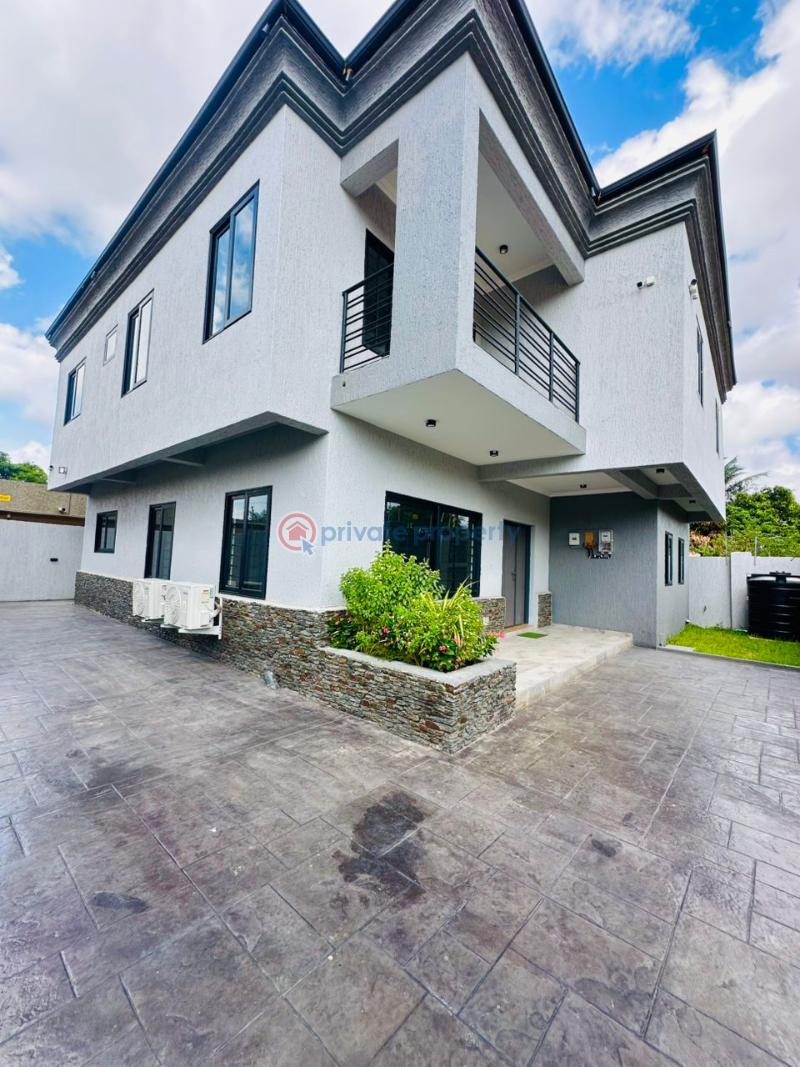 5 bedroom House For Sale North Dzorwulu Accra - 2