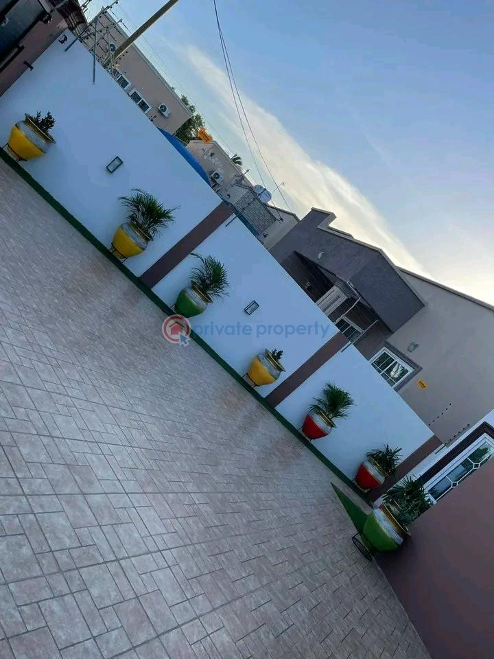 3 bedroom House For Sale Spintex Accra - 4