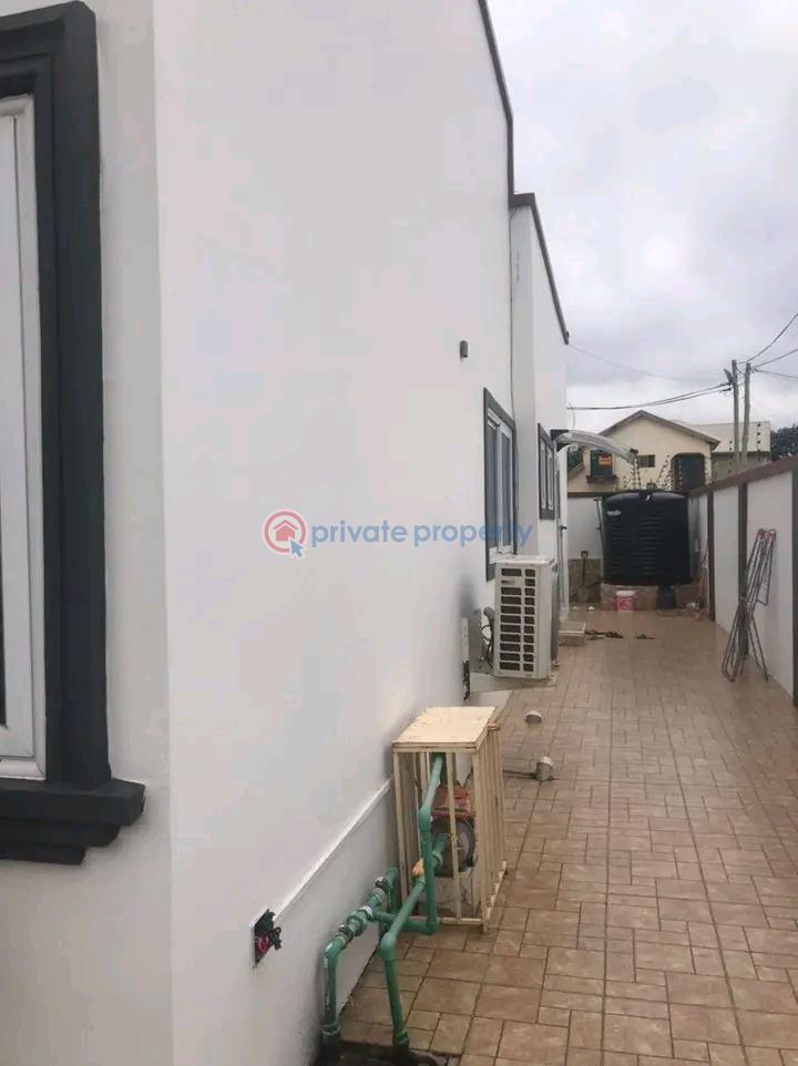 3 bedroom House For Sale Spintex Accra - 6