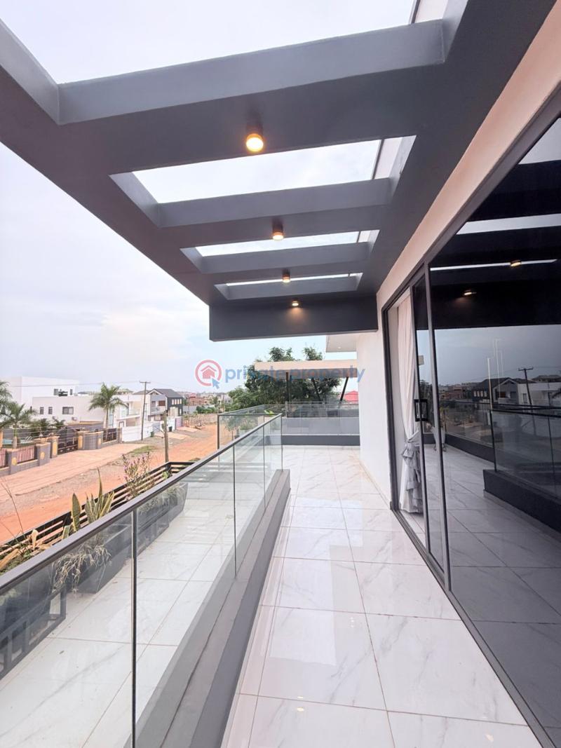 3 bedroom House For Sale Lakeside Estate Ashaley Botwe Adenta Municipal Accra - 3