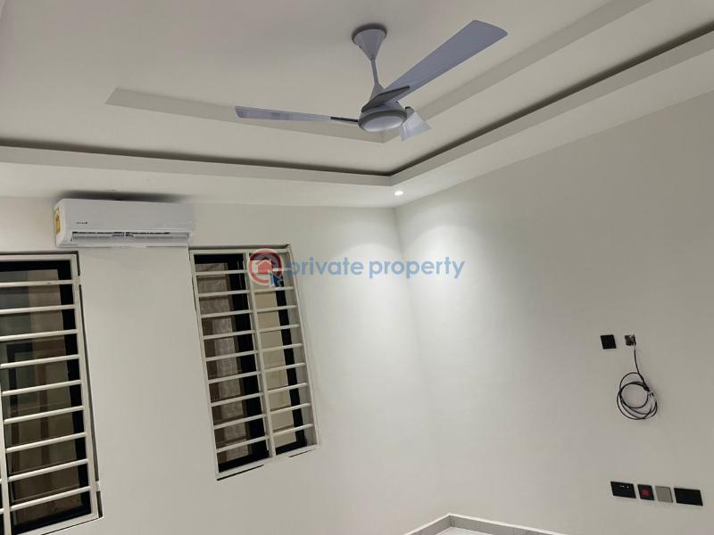 4 bedroom House For Sale Kwanwoma On Ahodwo Sokoban Road. Kumasi Metropolitan Ashanti - 5