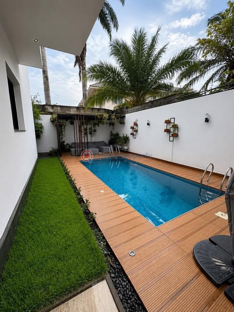 5 bedroom House For Sale Accra Ghana Cantonments  - 5
