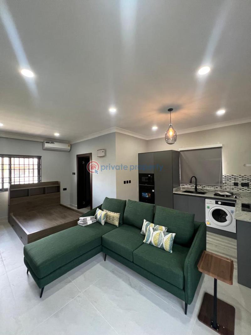 Shop For Rent Sakumono Spintex Accra - 2