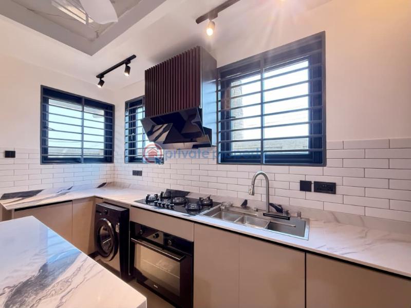 4 bedroom House For Rent Community 25 Tema Accra - 8