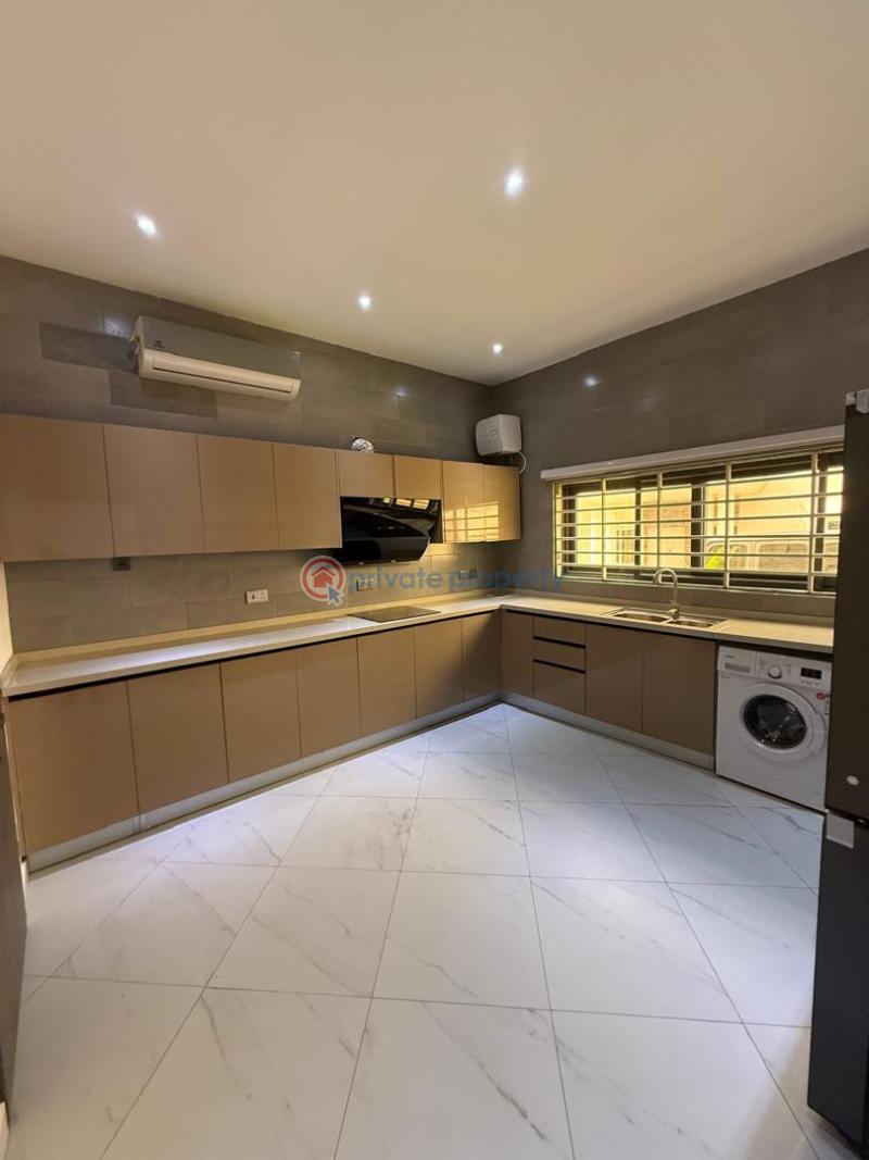 4 bedroom Townhouse For Rent Airport Residential Area Accra - 10