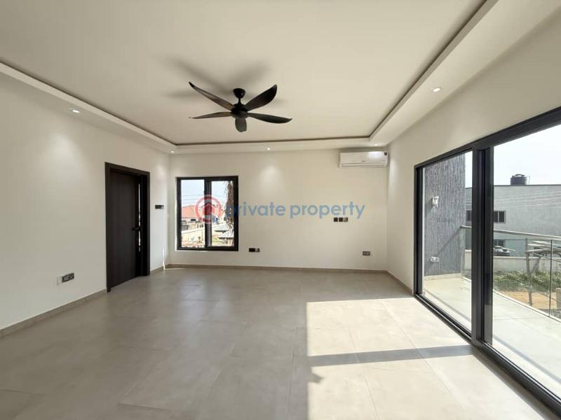 4 bedroom House For Rent Community 25 Tema Accra - 1