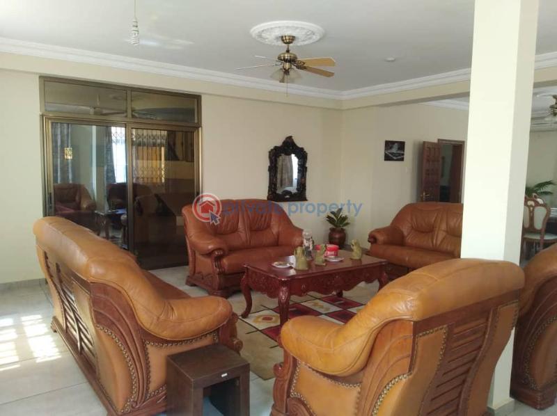 4 bedroom House For Rent Tema Community22 Community 22 Tema Accra - 0