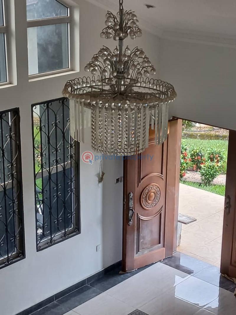 7 bedroom House For Sale Hilltop Kwadaso Kumasi Metropolitan Ashanti - 3