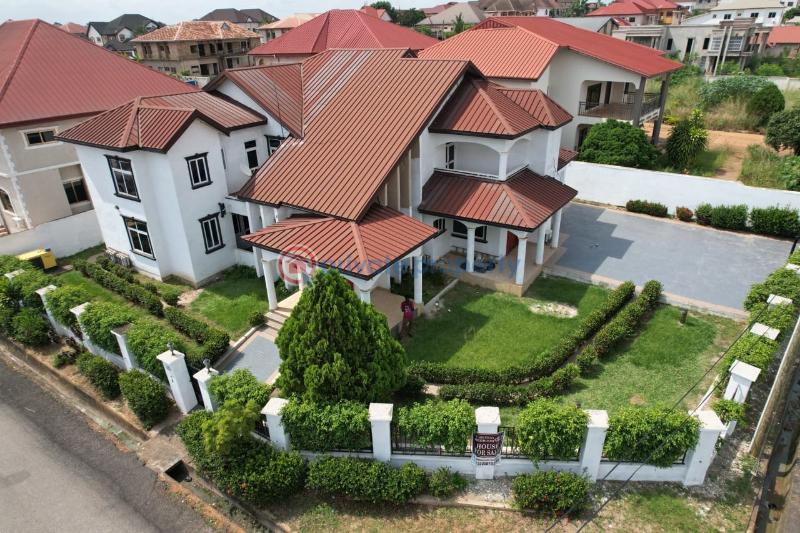 7 bedroom House For Sale Hilltop Kwadaso Kumasi Metropolitan Ashanti - 0