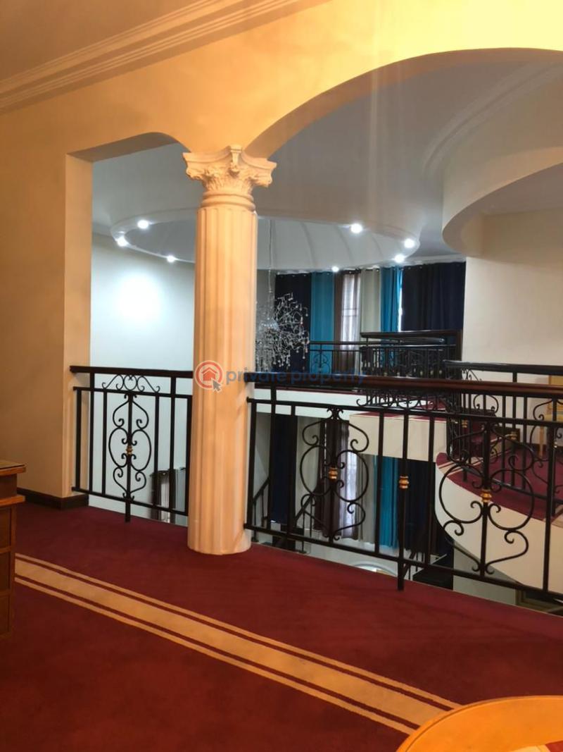 8 bedroom House For Sale McCarthy Hill Ga South Municipal Accra - 5
