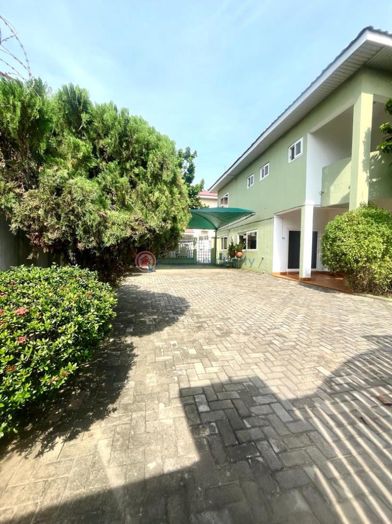 3 bedroom House For Rent Accra Ghana Cantonments  - 2