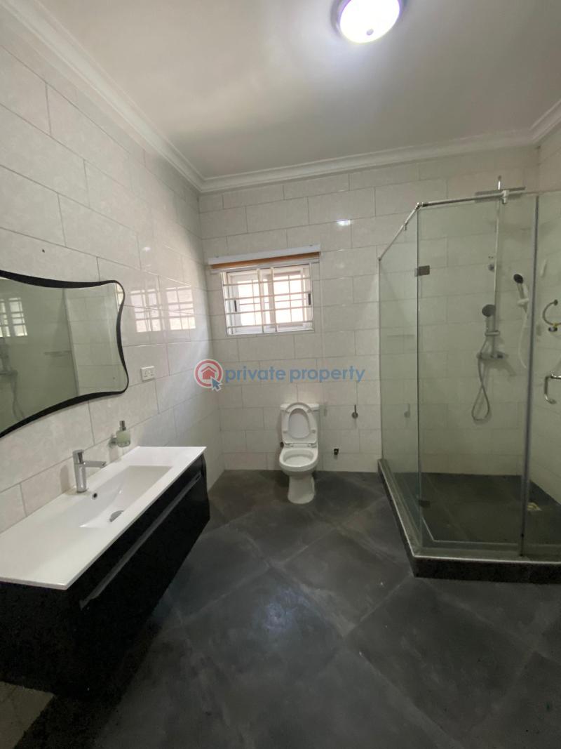 3 bedroom Townhouse For Rent East Airport Airport Residential Area Accra - 8