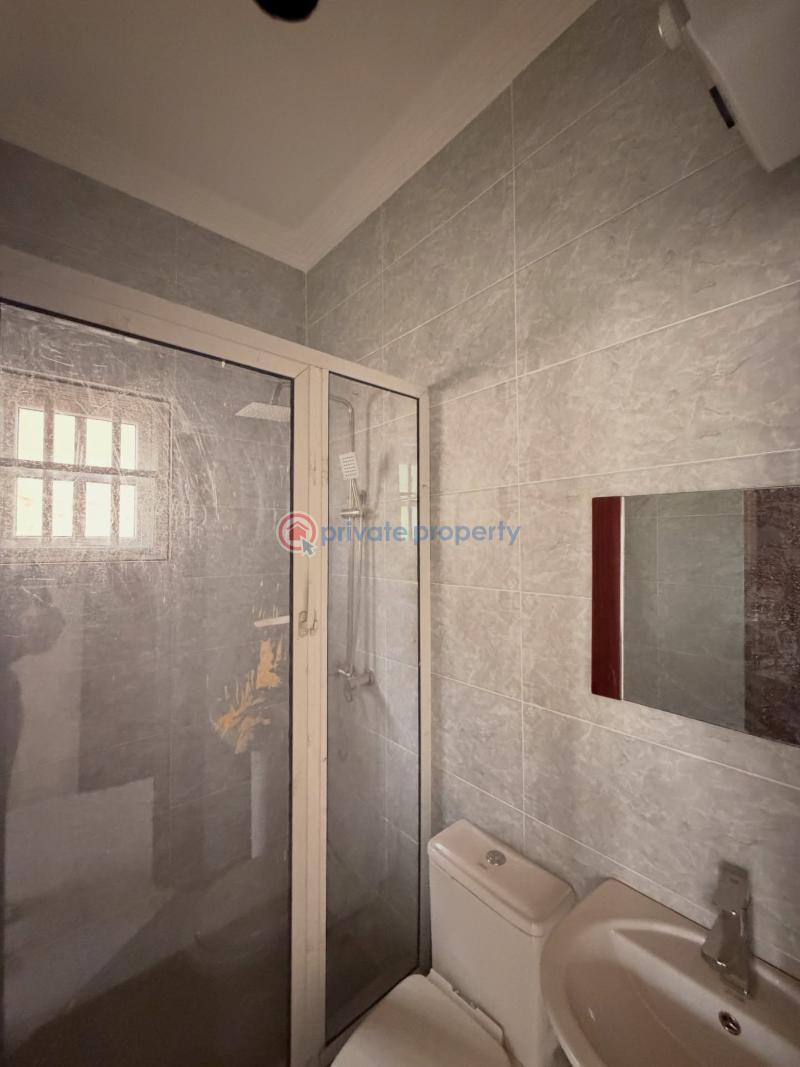 3 bedroom House For Sale Pillar 2 Dome Ga East Municipal Accra - 13