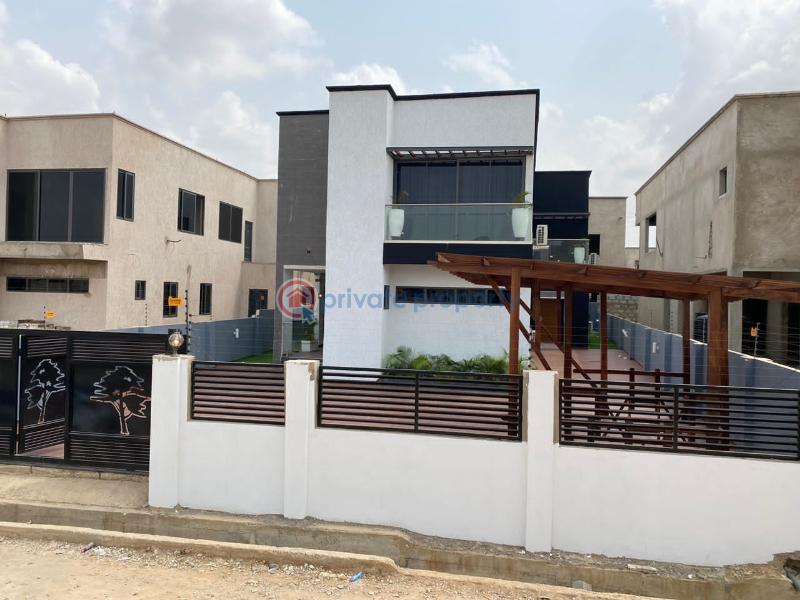 4 bedroom House For Sale Regimanuel Spintex Accra - 1