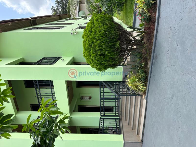 4 bedroom House For Sale Adenta West oyarifa Road La Nkwantanang Madina Municipal Accra - 3
