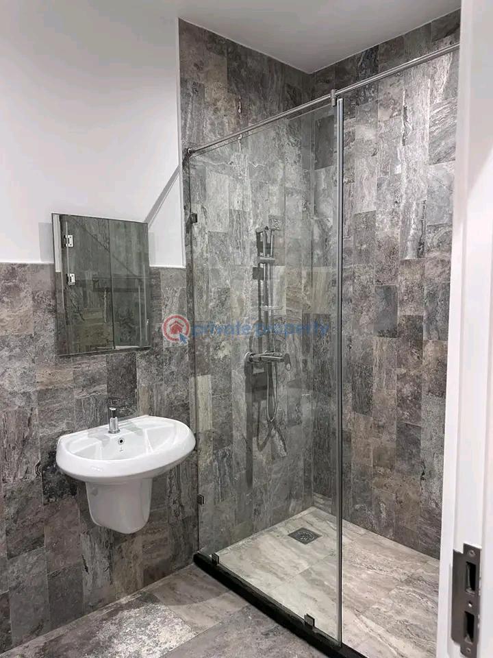 4 bedroom House For Rent Cantonments Accra - 8