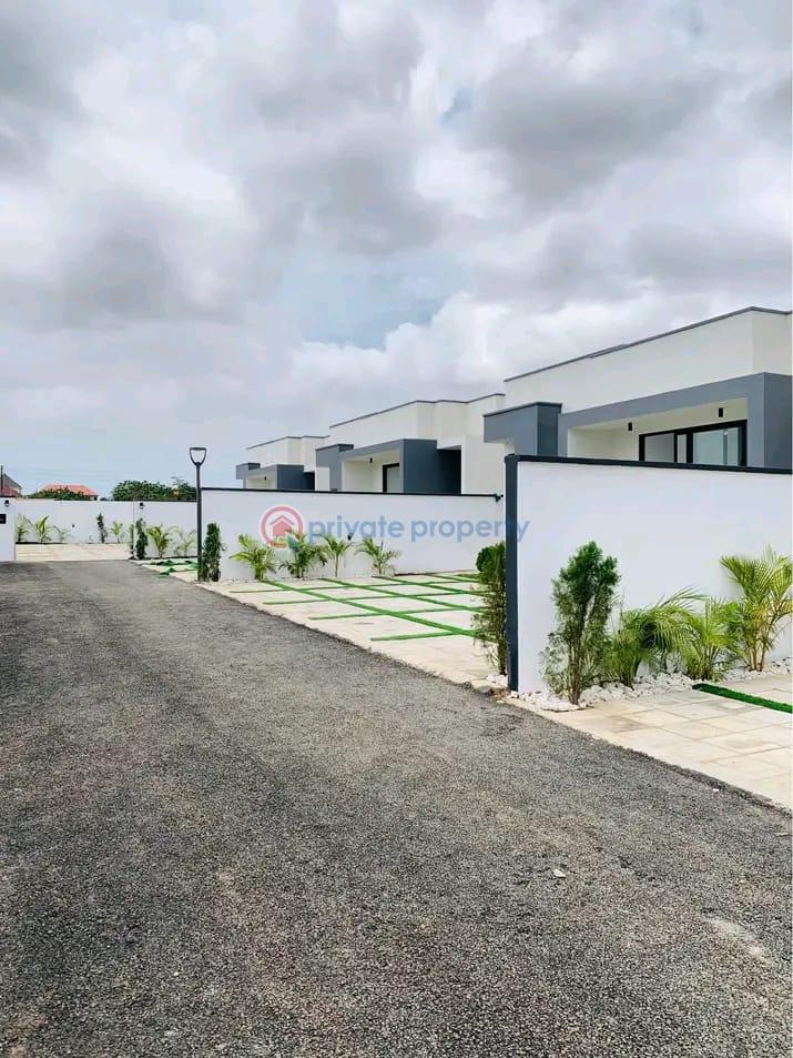 3 bedroom House For Sale comm 25 Tema Accra - 1