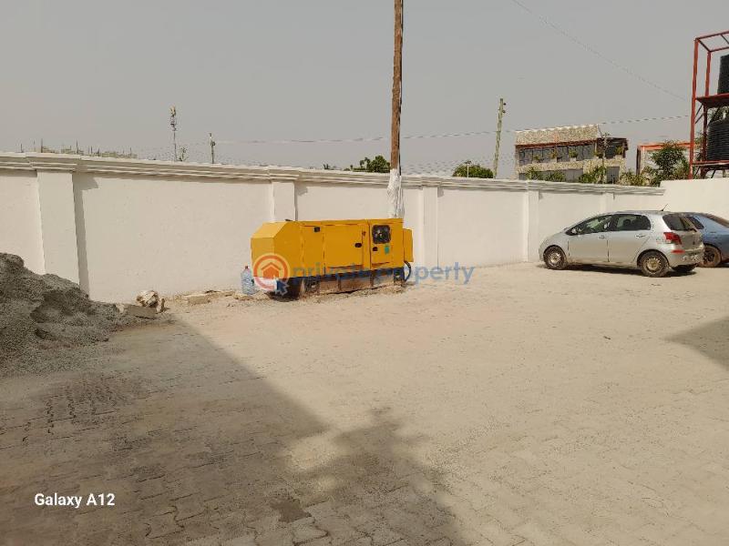 2 bedroom Apartment For Rent East Airport Airport Residential Area Accra - 5