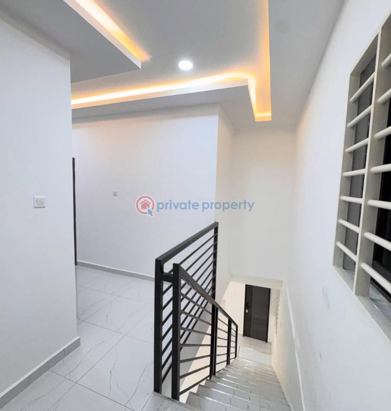 2 bedroom Townhouse For Sale School Junction Ashaley Botwe Adenta Municipal Accra - 7